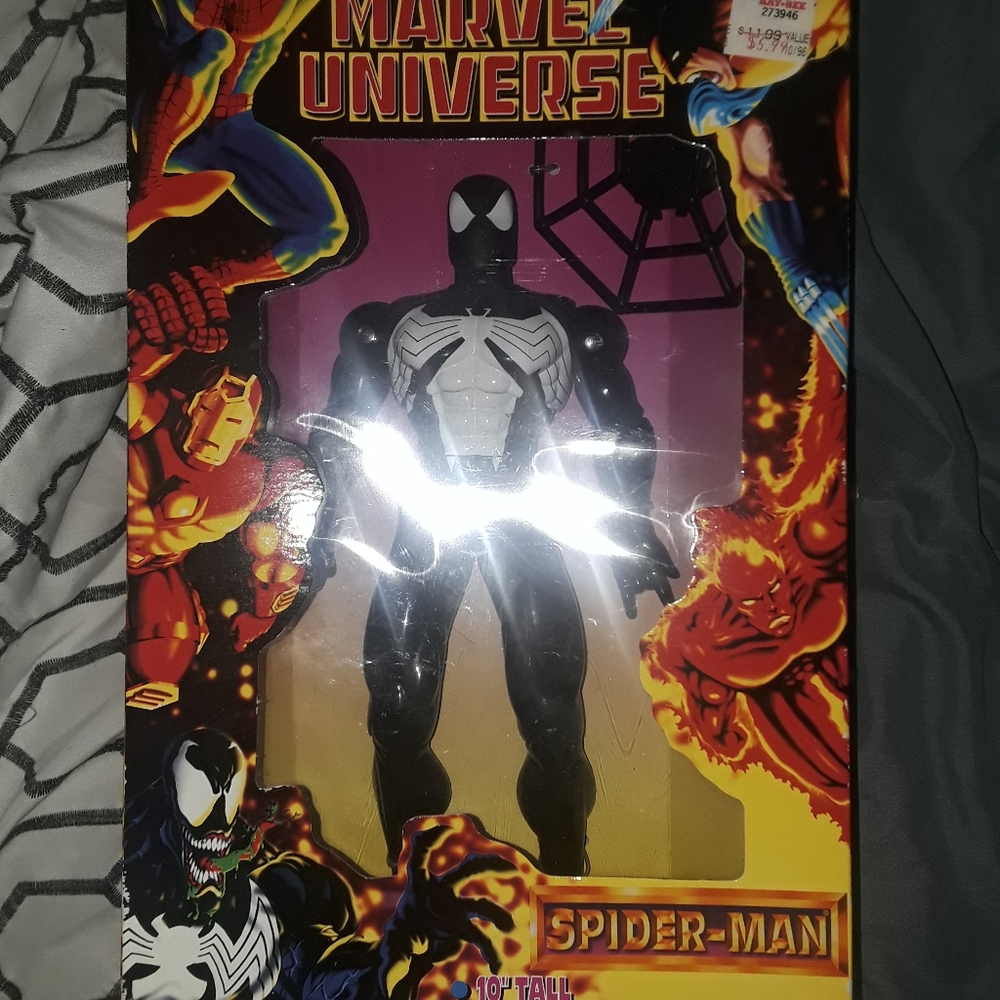 Venom marvel rare superhero in Spider-Man package